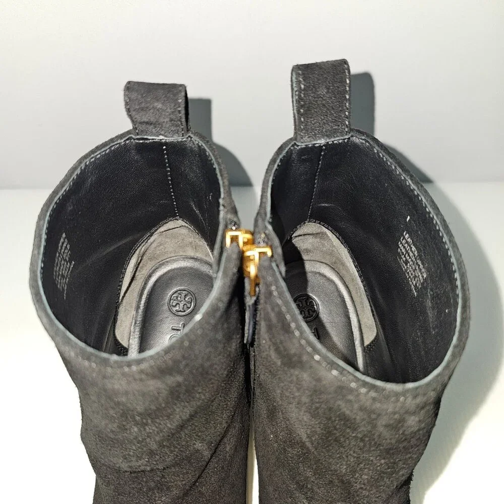Tory Burch Suede Logo Wedge Ankle Boot Womens 8.5 Black Suede Lug Sole Designer